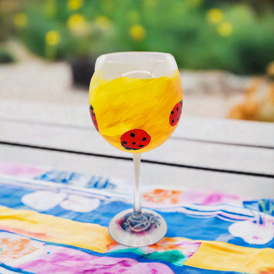 Ladybugs 18 oz Wine Glass